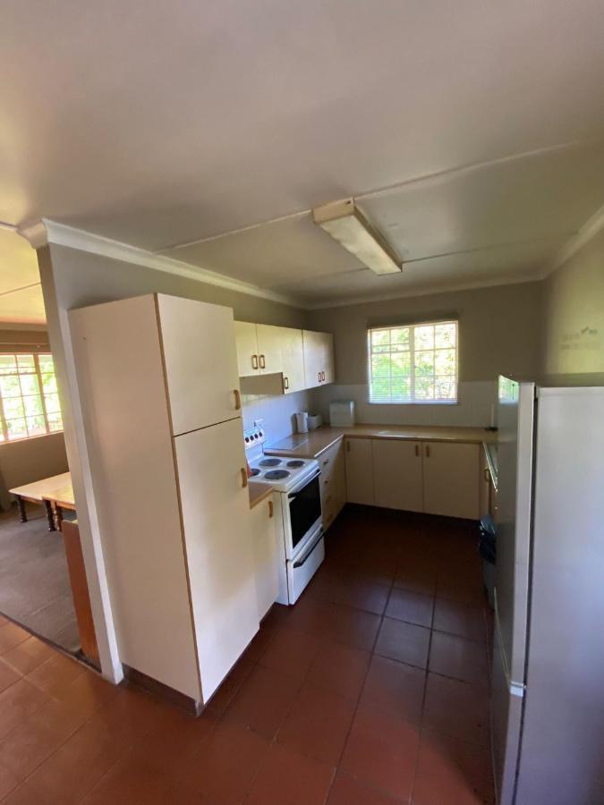 Villa Under The Oak Underberg Esterno foto